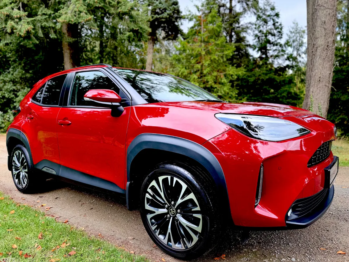 Toyota Yaris Cross Hatchback, Petrol Hybrid, 2025, Red