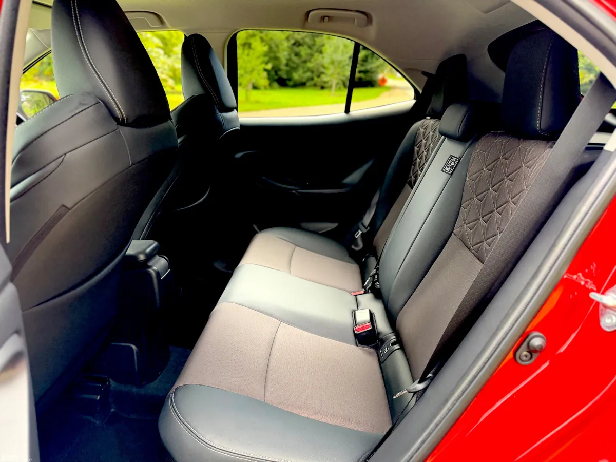 Toyota Yaris Cross Hatchback, Petrol Hybrid, 2025, Red