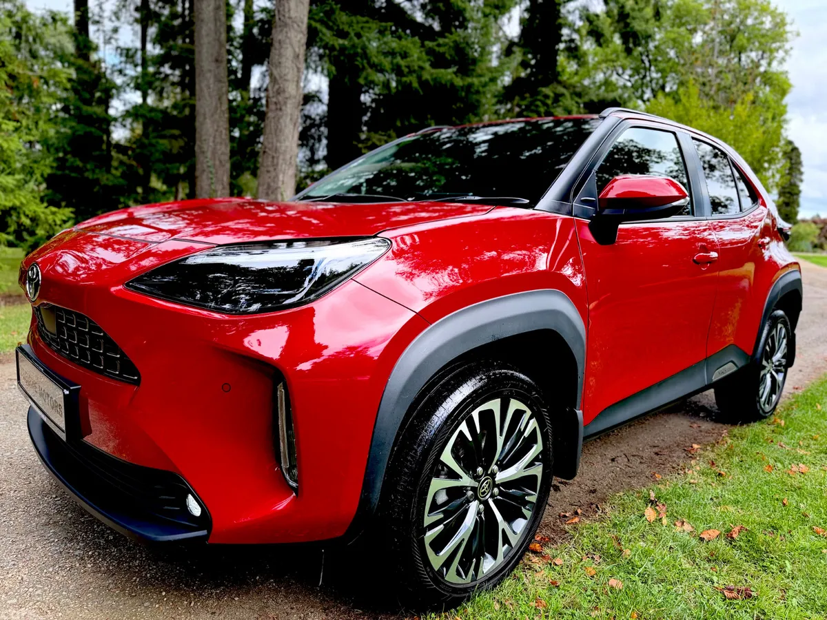 Toyota Yaris Cross Hatchback, Petrol Hybrid, 2025, Red