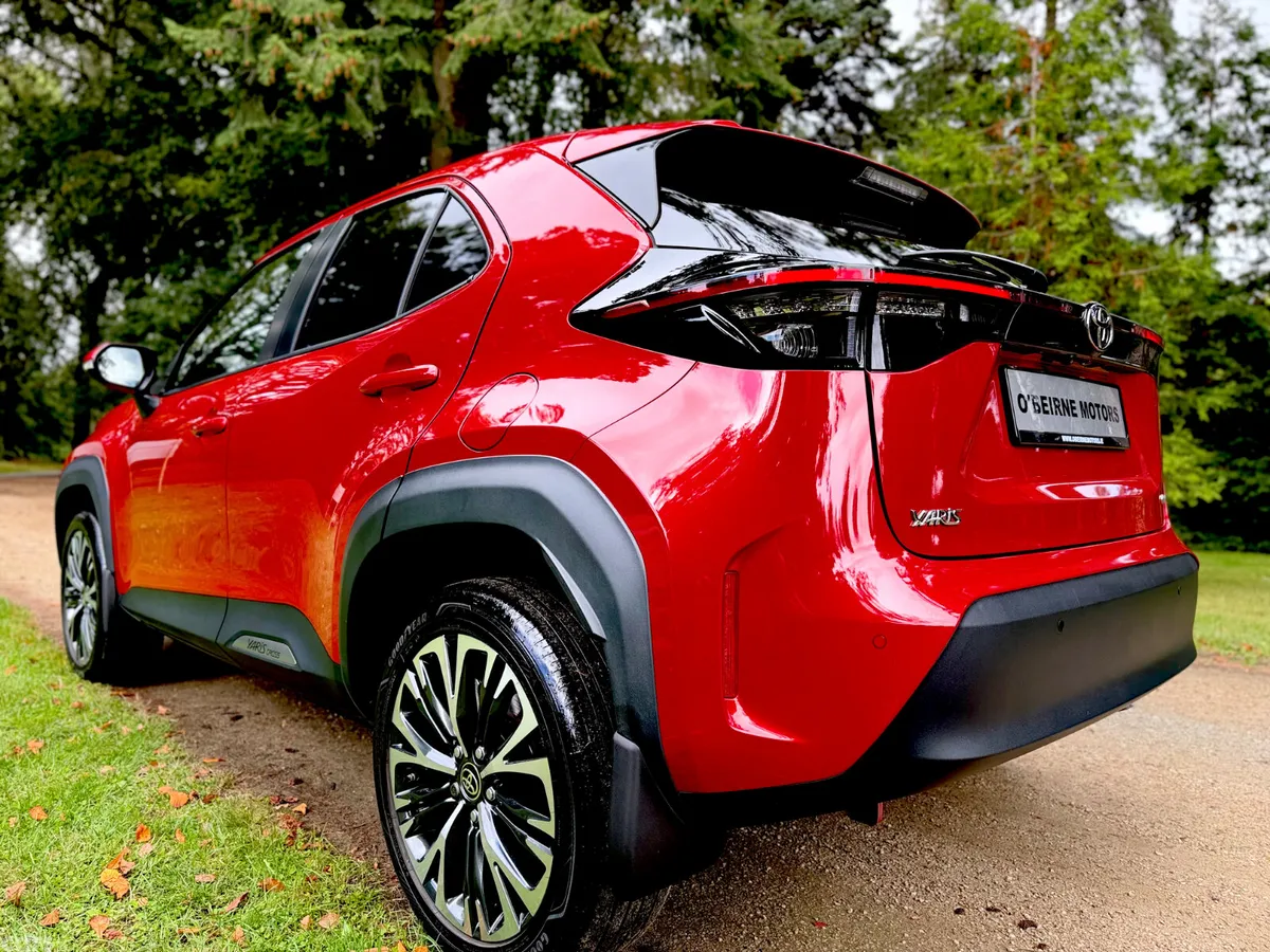 Toyota Yaris Cross Hatchback, Petrol Hybrid, 2025, Red