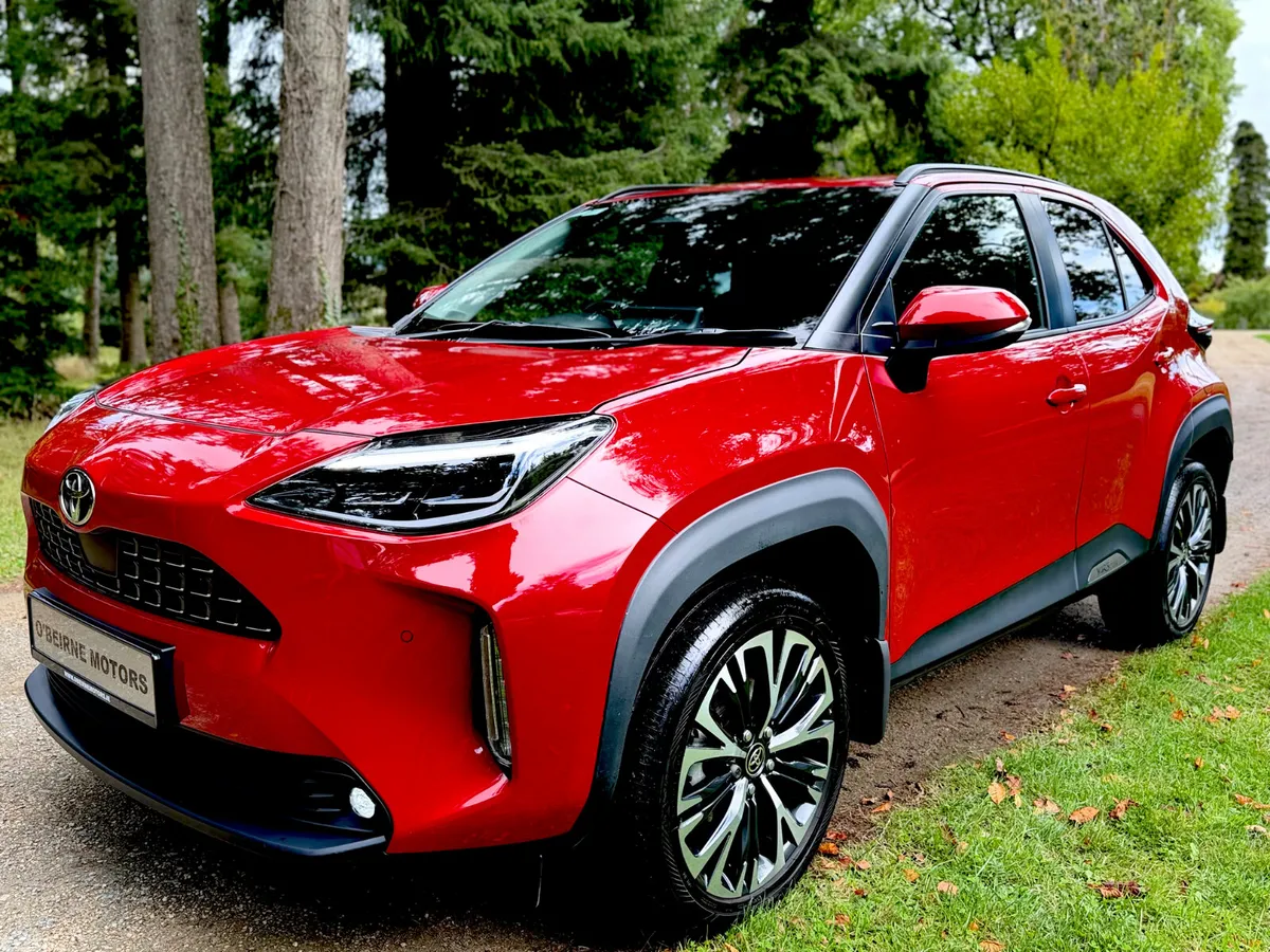 Toyota Yaris Cross Hatchback, Petrol Hybrid, 2025, Red