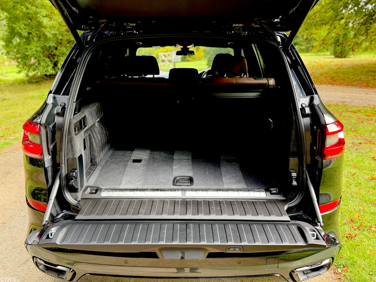 BMW X5 SUV, Petrol Plug-in Hybrid, 2019, Black