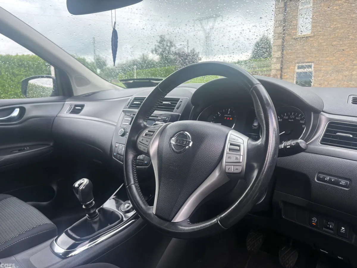 Nissan Pulsar Hatchback, Diesel, 2017, Black