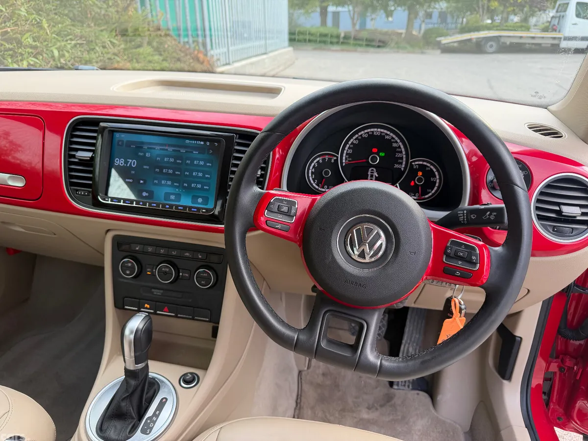 Volkswagen Beetle Hatchback, Petrol, 2015, Red