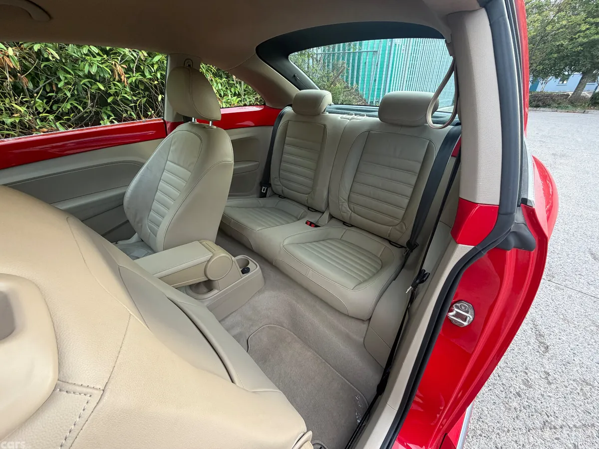 Volkswagen Beetle Hatchback, Petrol, 2015, Red