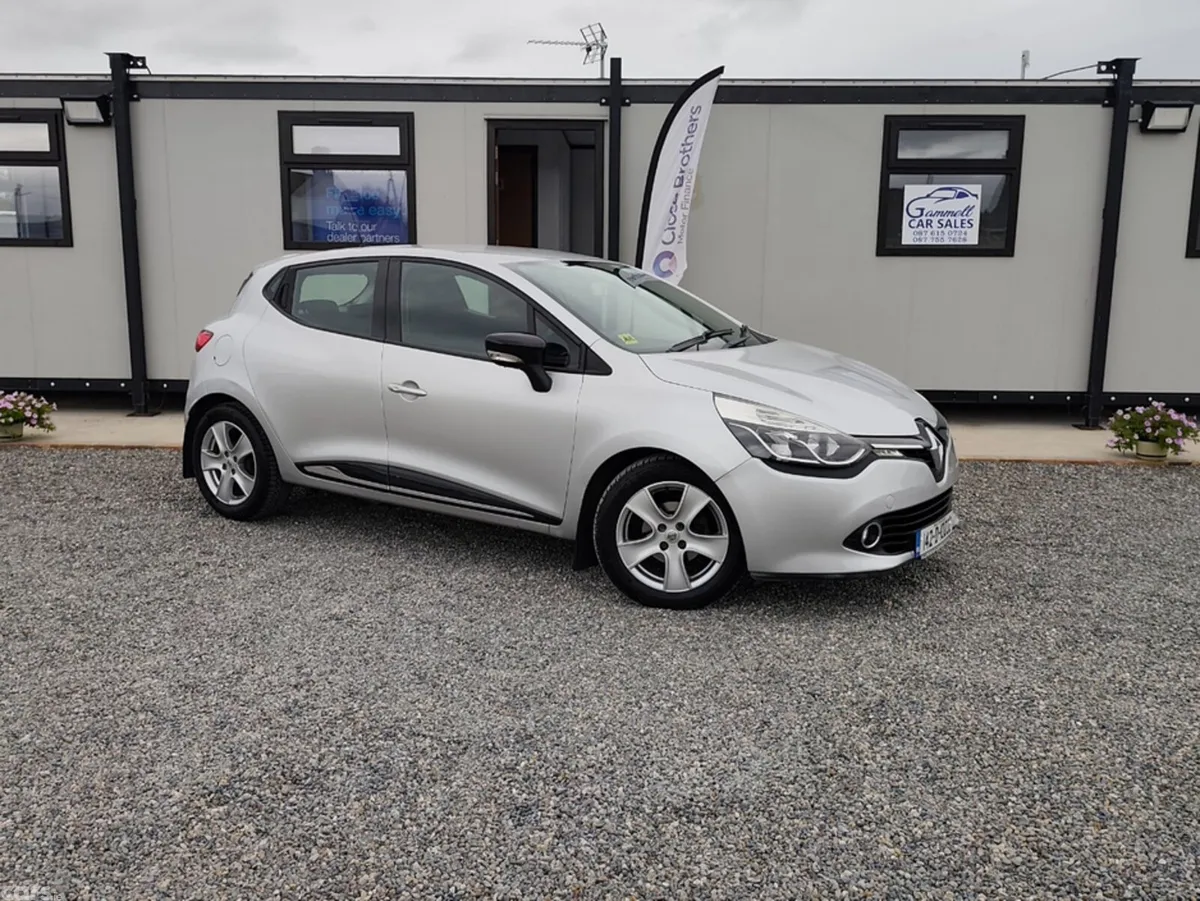 Renault Clio Hatchback, Diesel, 2014, Silver