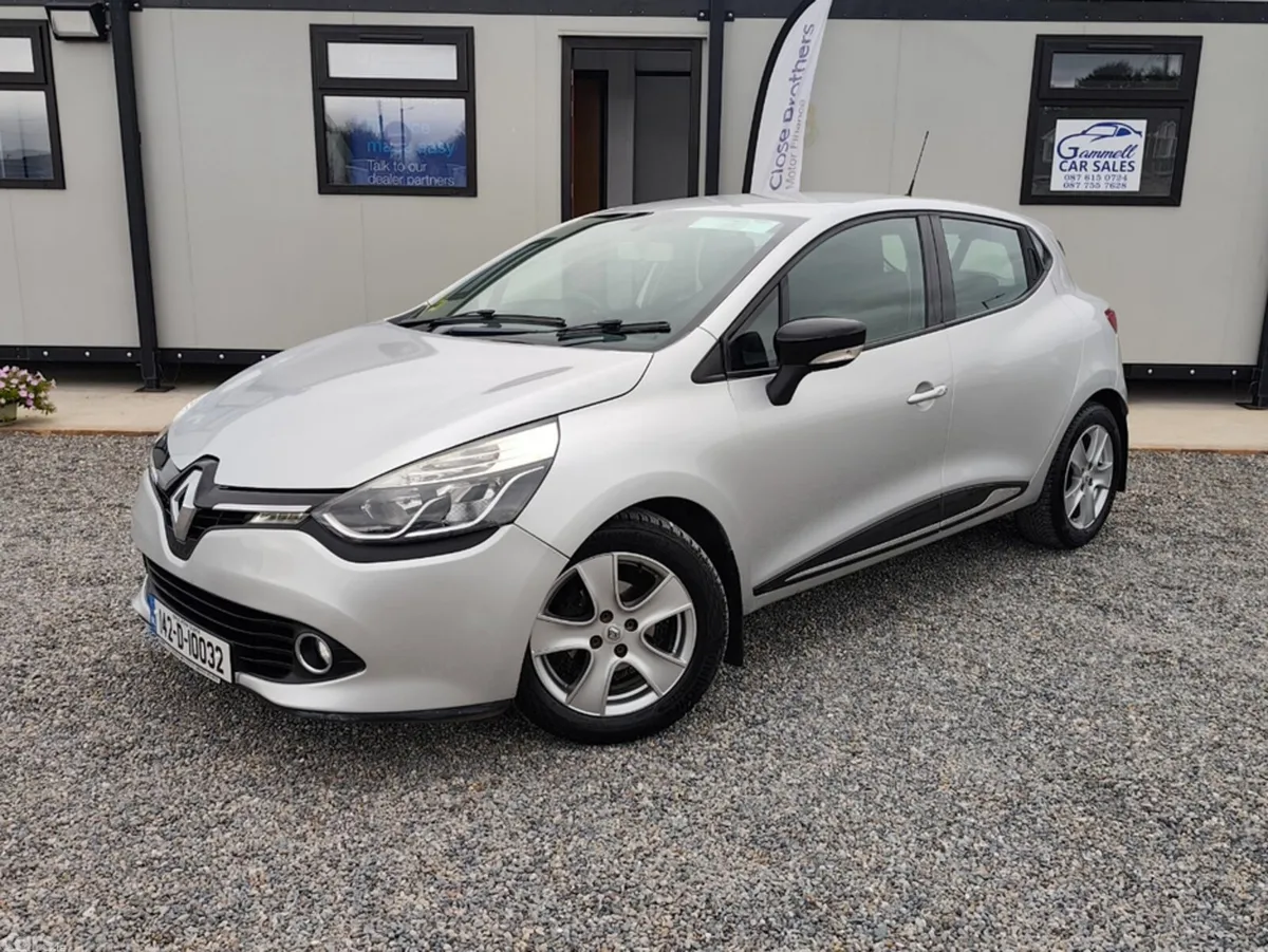 Renault Clio Hatchback, Diesel, 2014, Silver