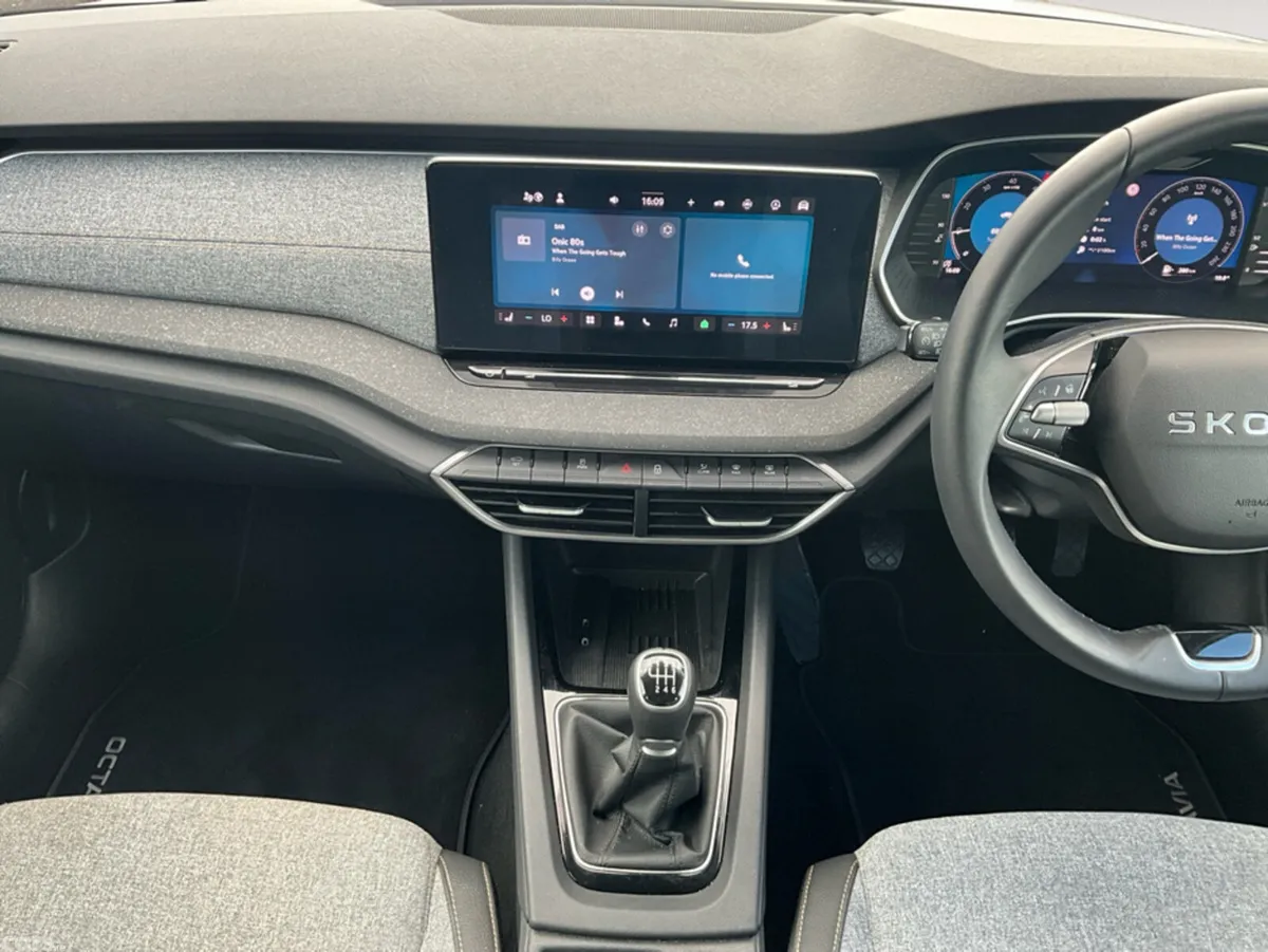 Skoda Octavia Estate, Diesel, 2026, White