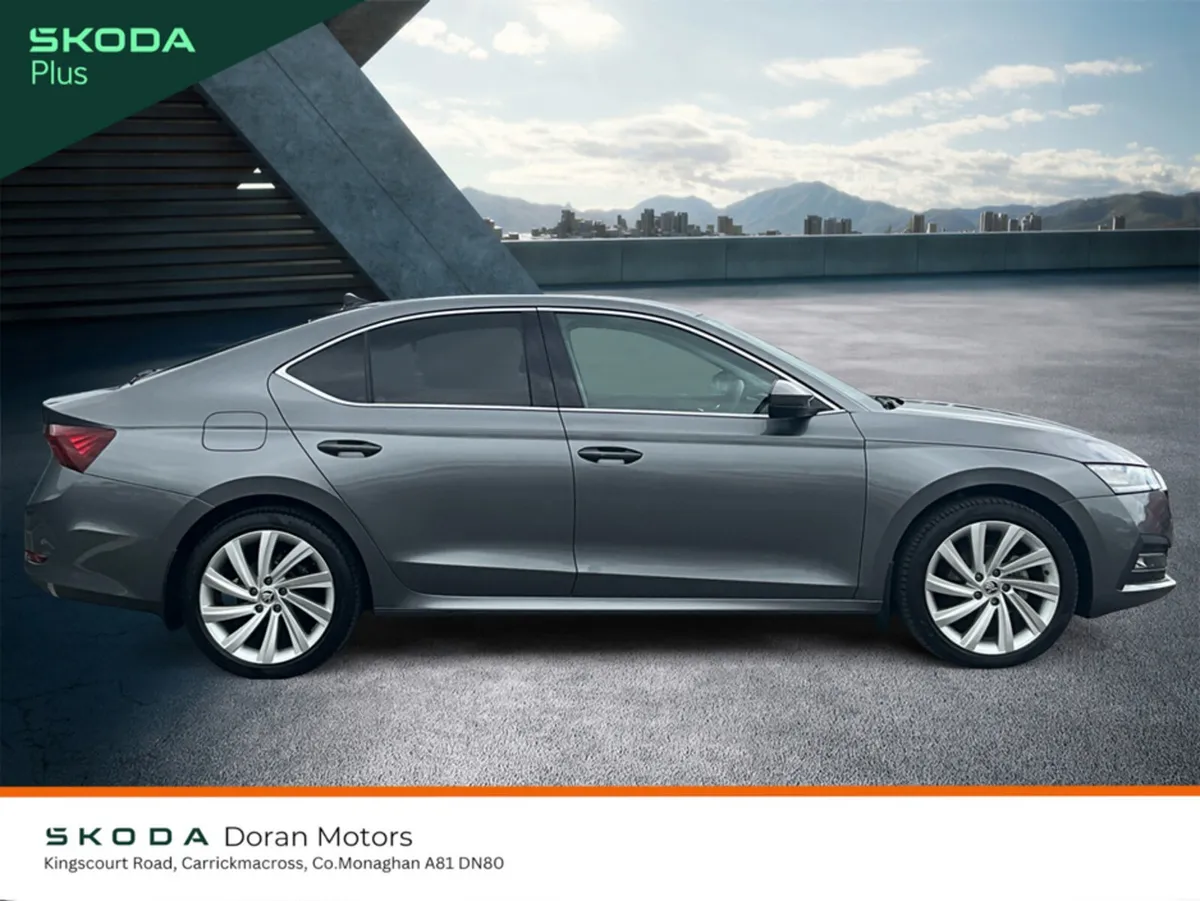 Skoda Octavia Hatchback, Diesel, 2024, Grey