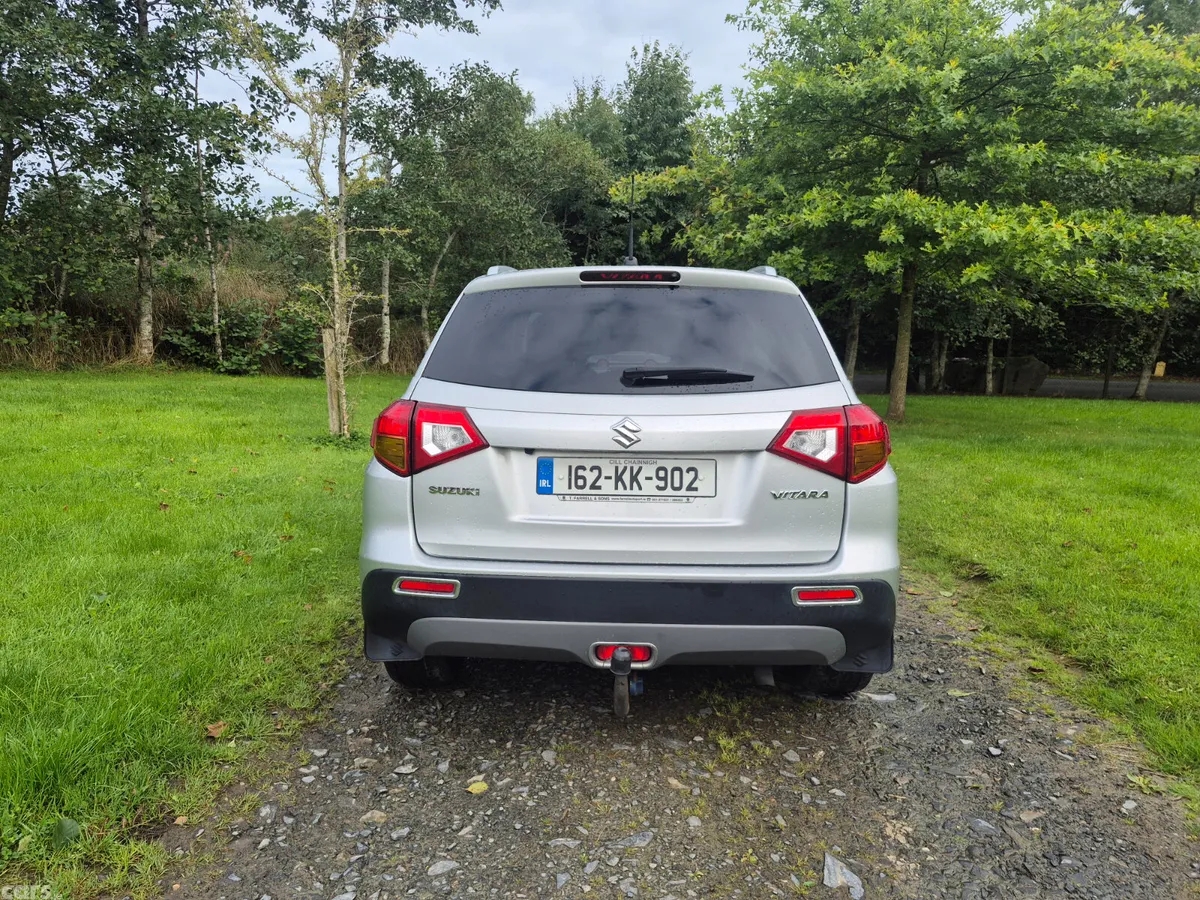Suzuki Vitara SUV, Diesel, 2016, Silver