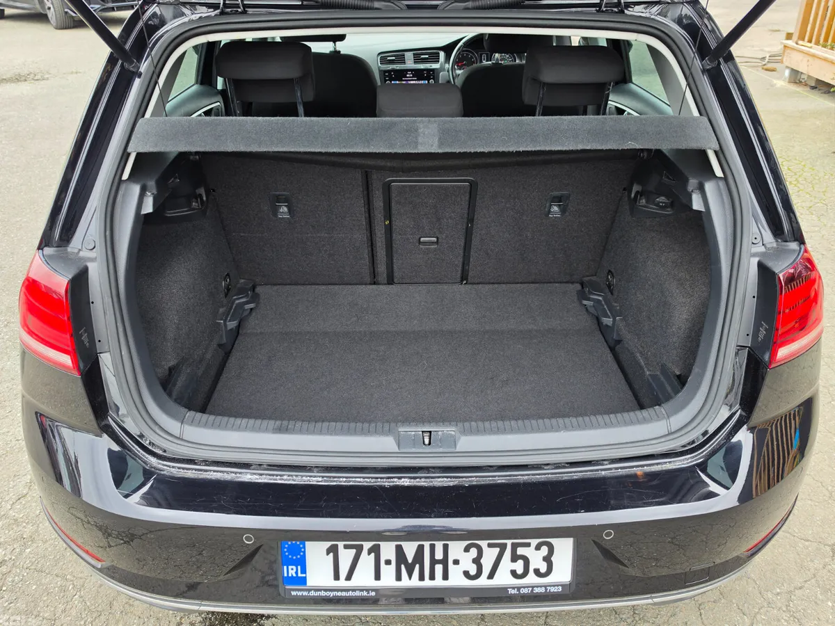 Volkswagen Golf Hatchback, Petrol, 2017, Black