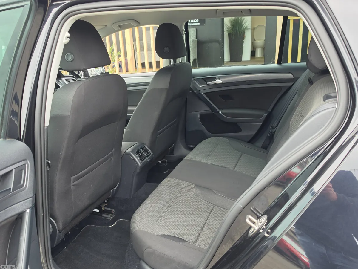 Volkswagen Golf Hatchback, Petrol, 2017, Black