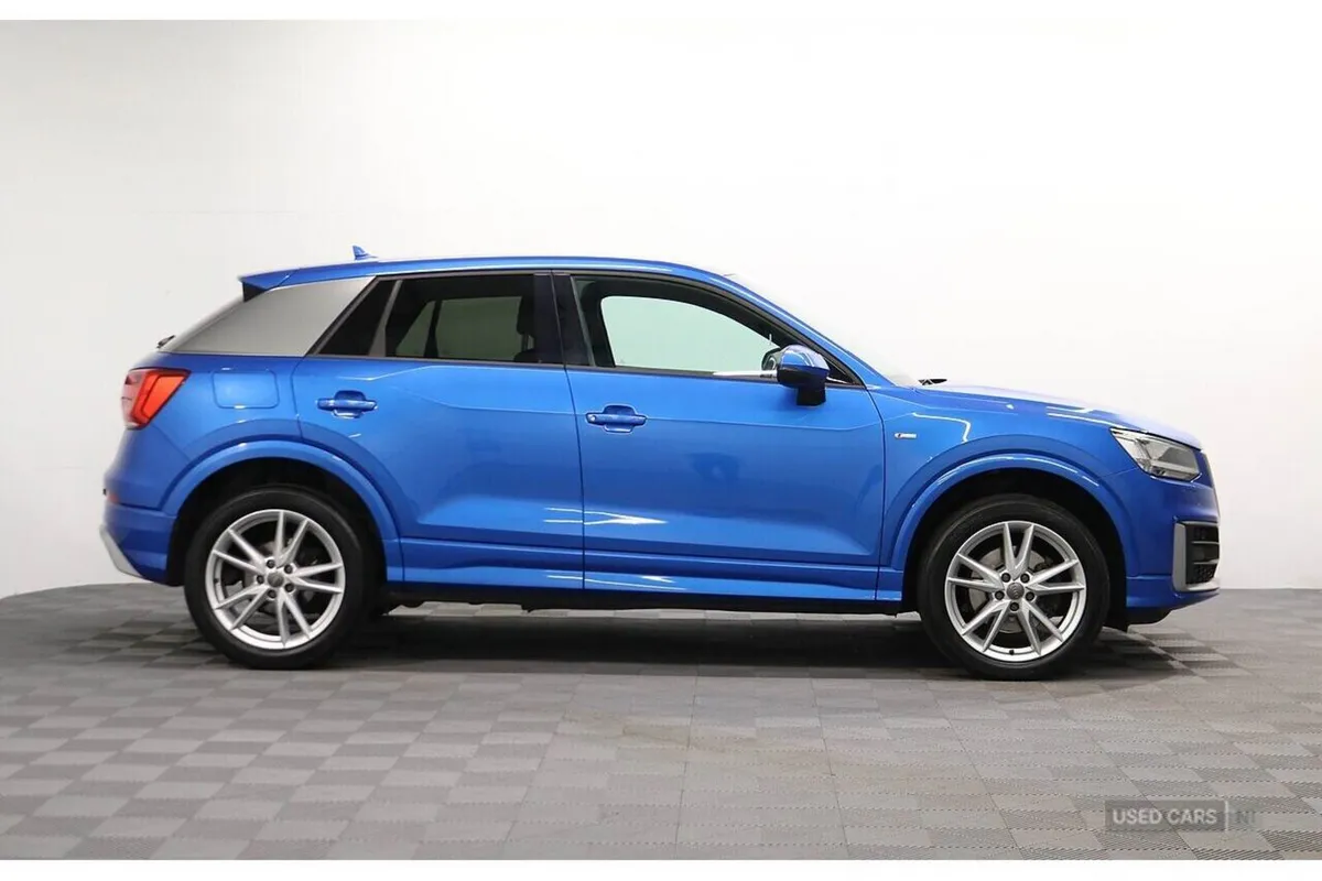 Audi Q2 SUV, Petrol, 2018, Blue