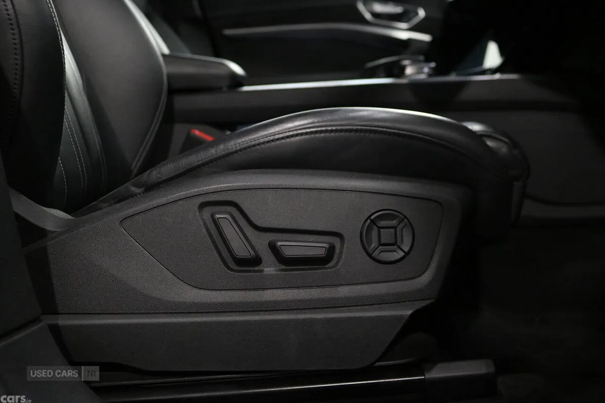 Audi e-tron SUV, Electric, 2021, Black