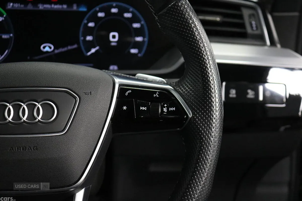 Audi e-tron SUV, Electric, 2021, Black