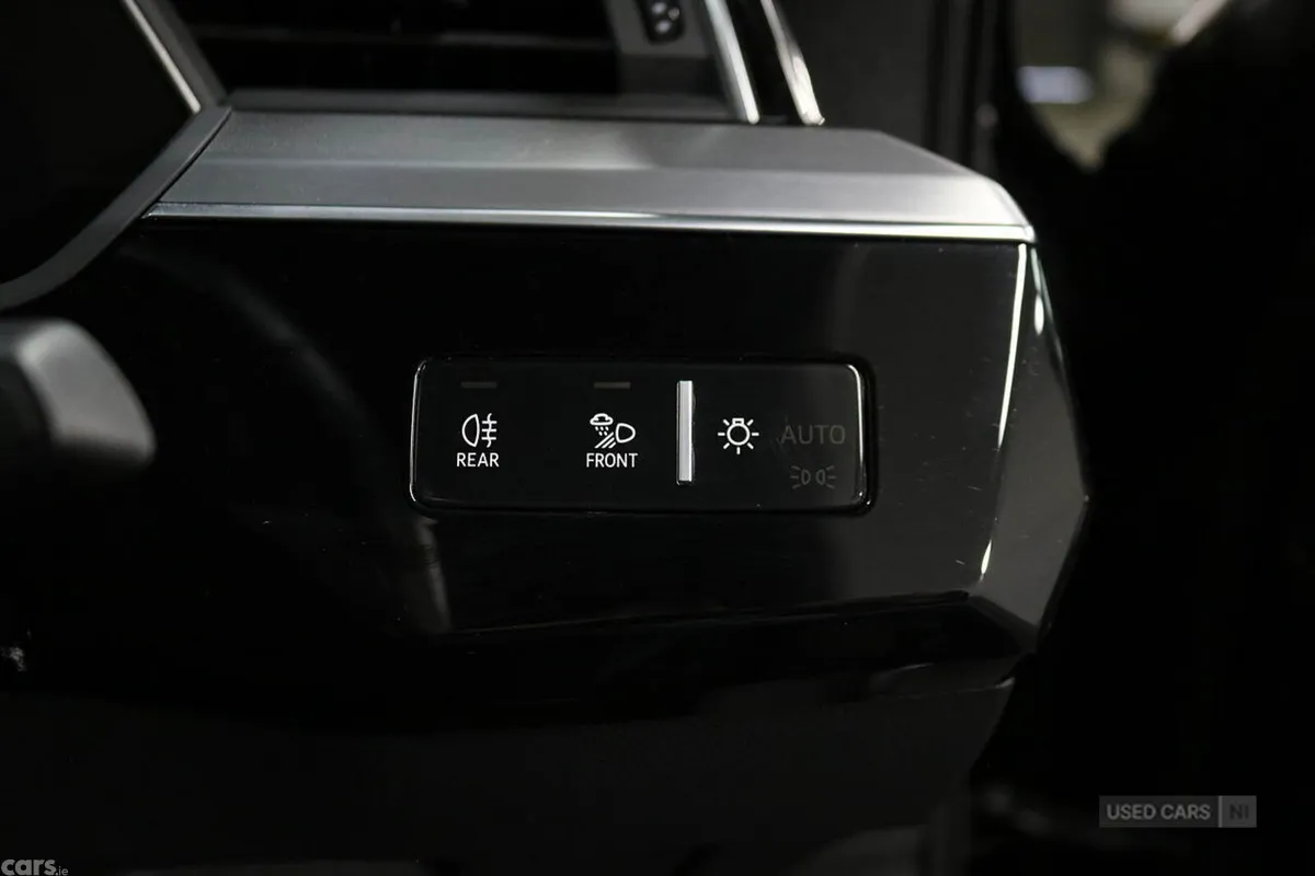 Audi e-tron SUV, Electric, 2021, Black