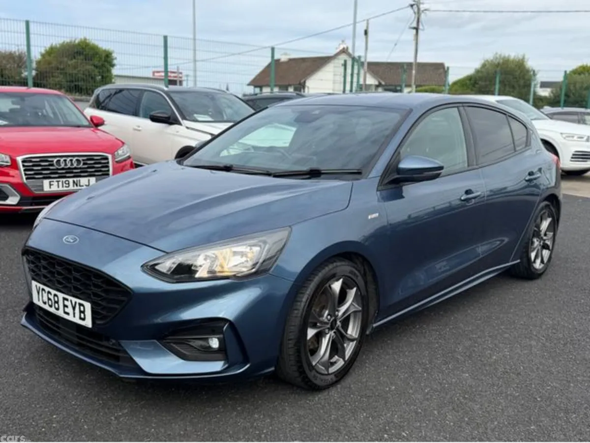 Ford Focus Hatchback, Diesel, 2018, Blue
