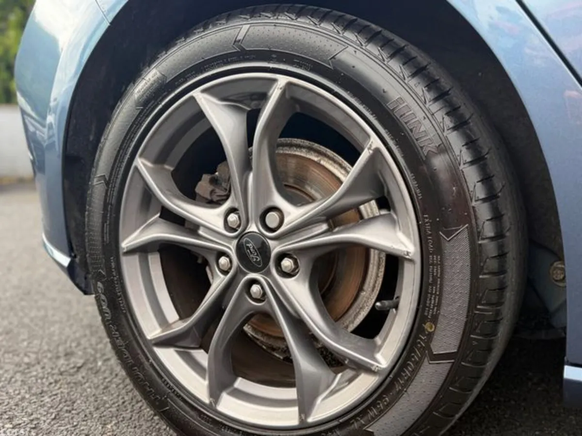 Ford Focus Hatchback, Diesel, 2018, Blue