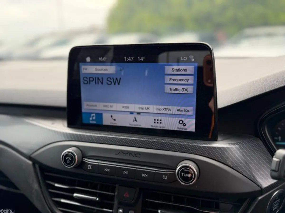 Ford Focus Hatchback, Diesel, 2019, Red