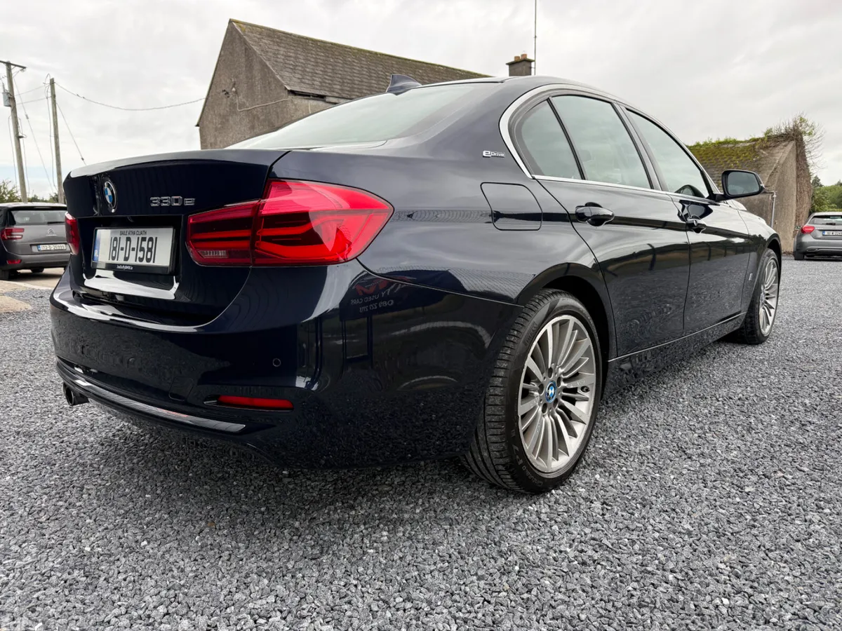 BMW 3-Series Saloon, Petrol Plug-in Hybrid, 2018, Blue