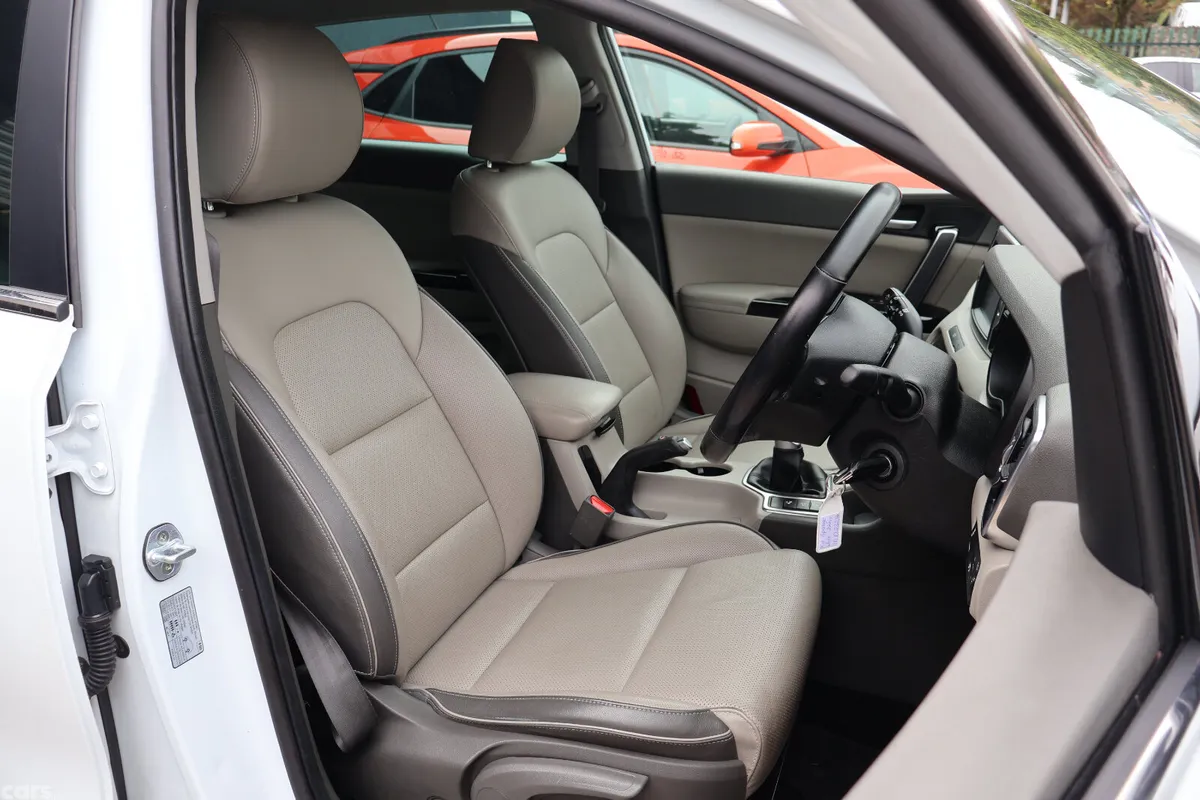 Kia Sportage SUV, Diesel, 2018, White