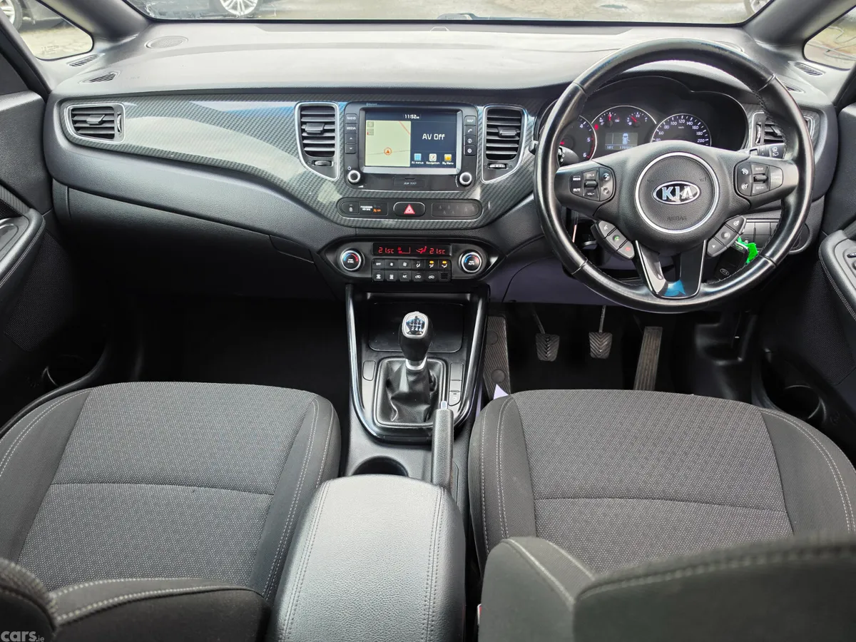 Kia Carens MPV, Diesel, 2019, Blue
