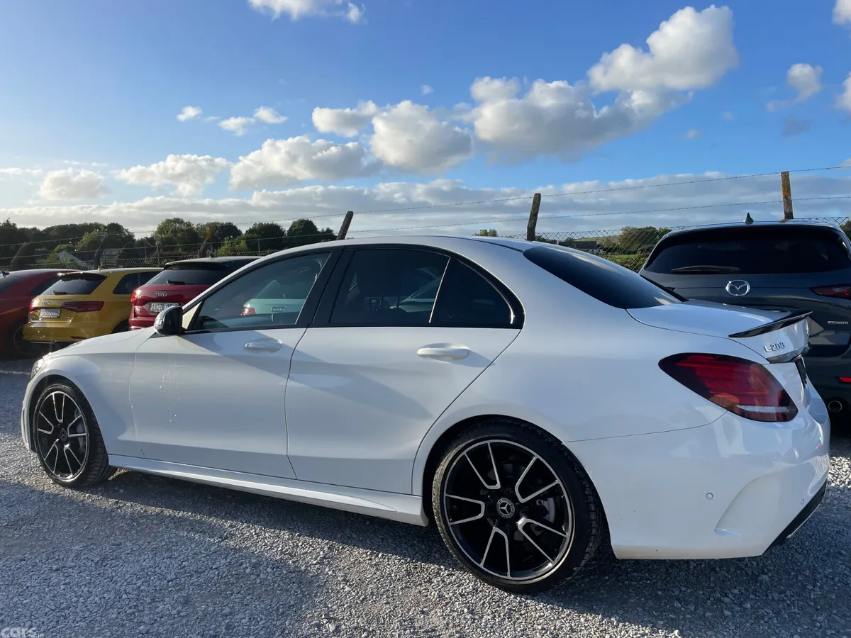 Mercedes-Benz C-Class Saloon, Petrol, 2019, White