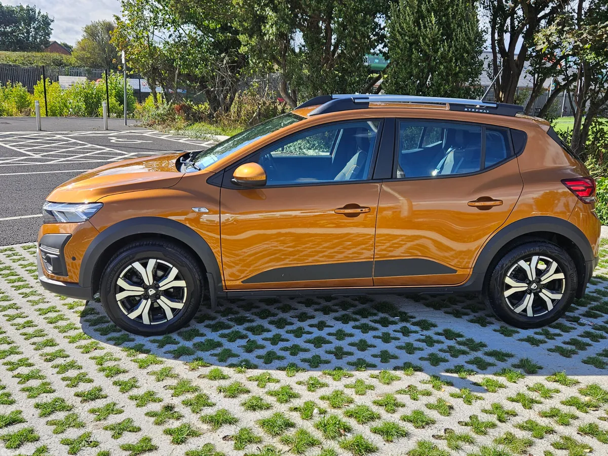Dacia Sandero Stepway Hatchback, Petrol, 2021, Orange