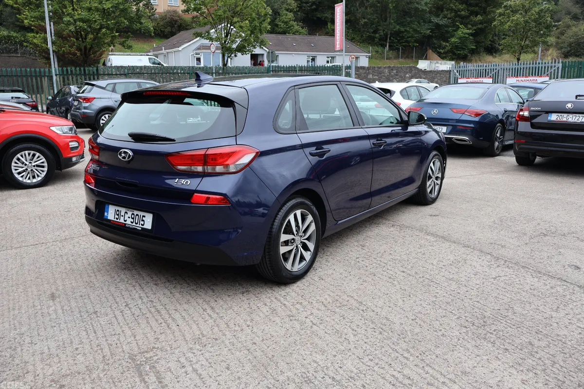 Hyundai i30 Hatchback, Petrol, 2019, Blue