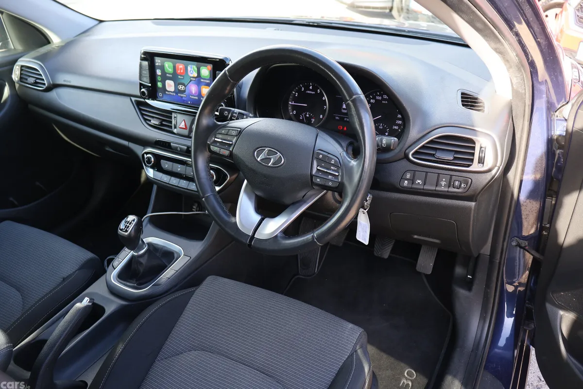 Hyundai i30 Hatchback, Petrol, 2019, Blue