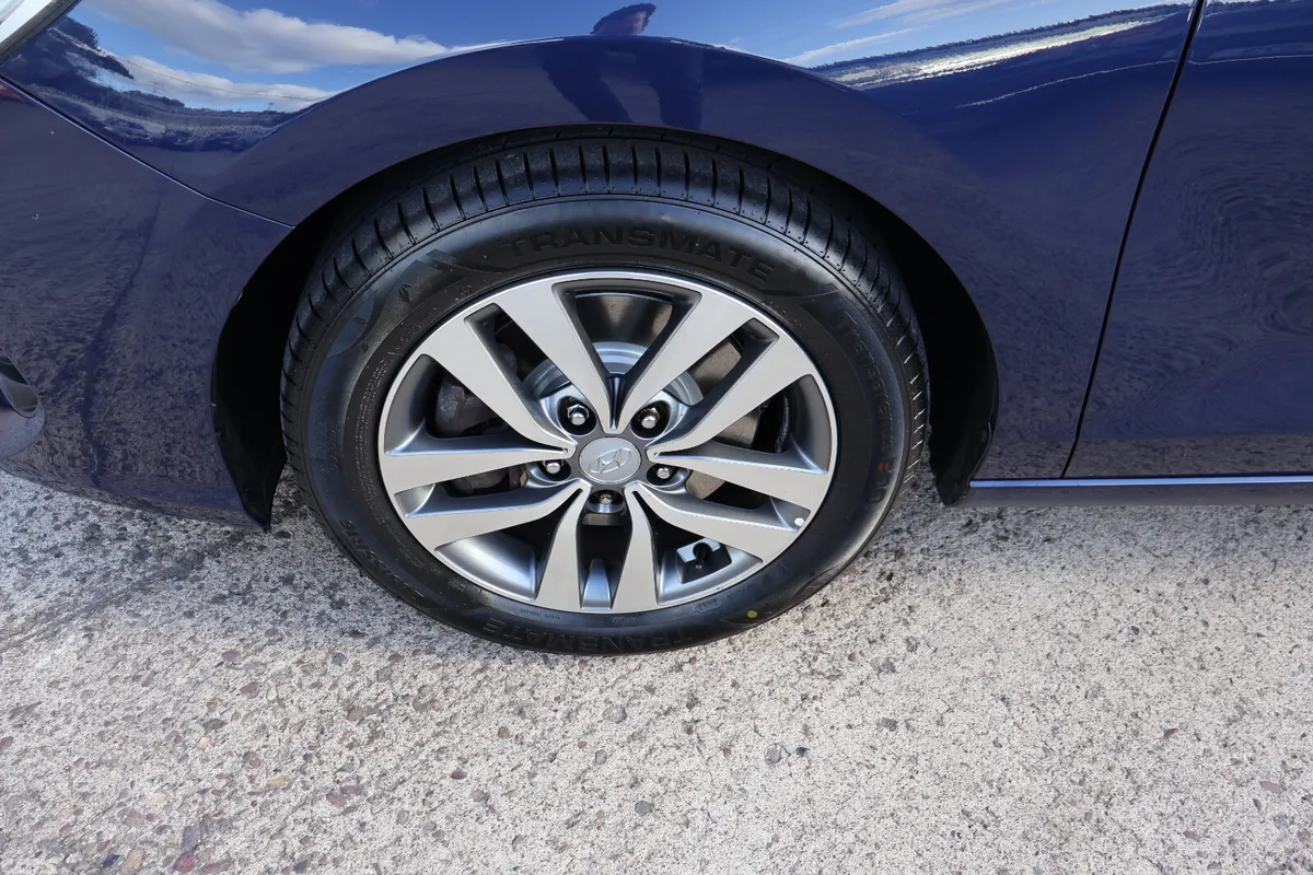 Hyundai i30 Hatchback, Petrol, 2019, Blue