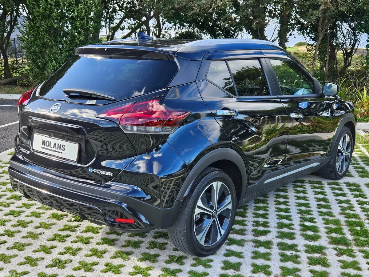 Nissan Qashqai MPV, Petrol Hybrid, 2020, Black