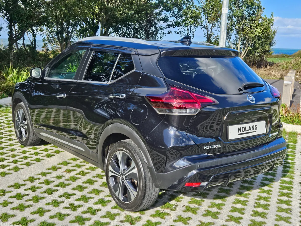Nissan Qashqai MPV, Petrol Hybrid, 2020, Black