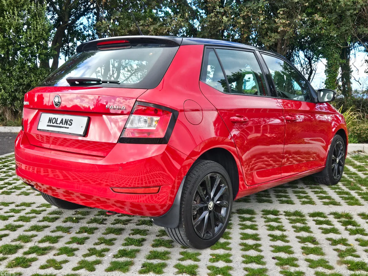 Skoda Fabia Hatchback, Petrol, 2019, Red
