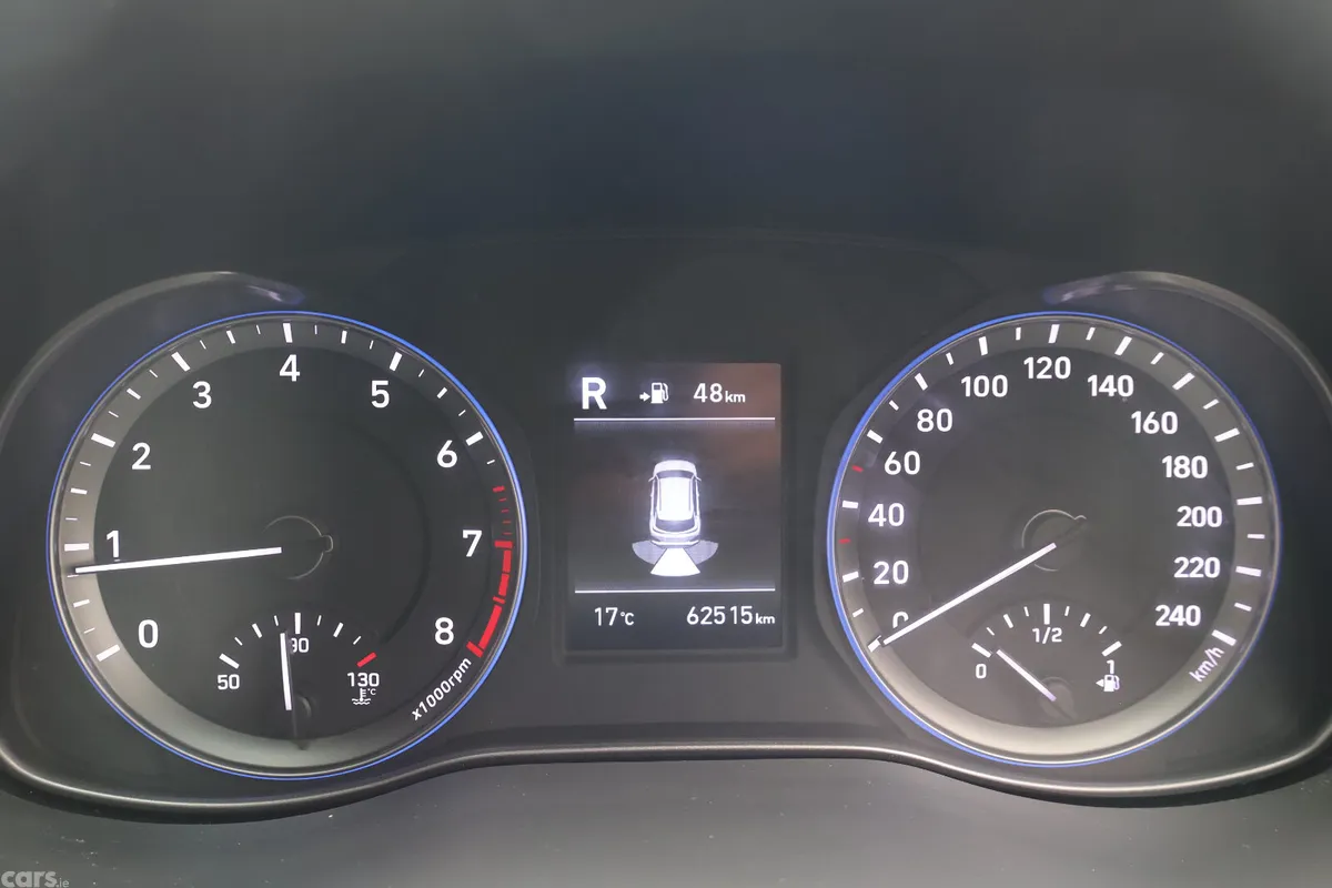 Hyundai KONA MPV, Petrol, 2018, Orange