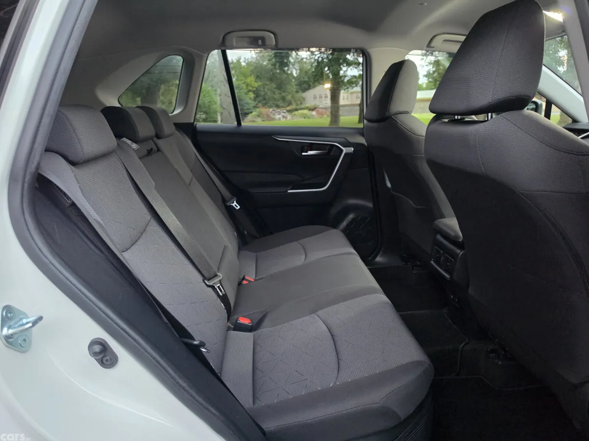 Toyota RAV4 SUV, Petrol Hybrid, 2021, Grey