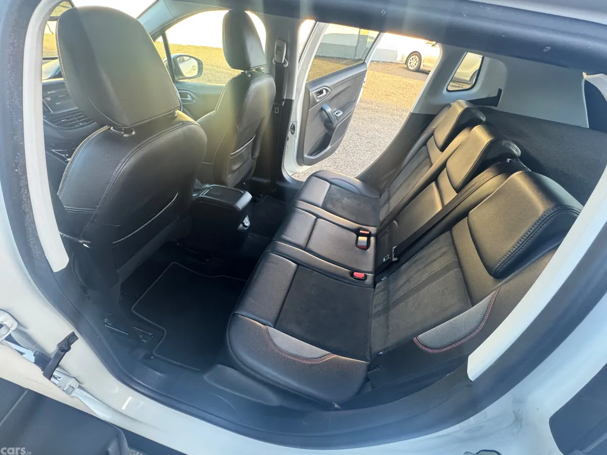 Peugeot 2008 SUV, Petrol, 2015, White
