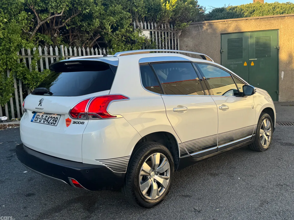 Peugeot 2008 SUV, Petrol, 2015, White