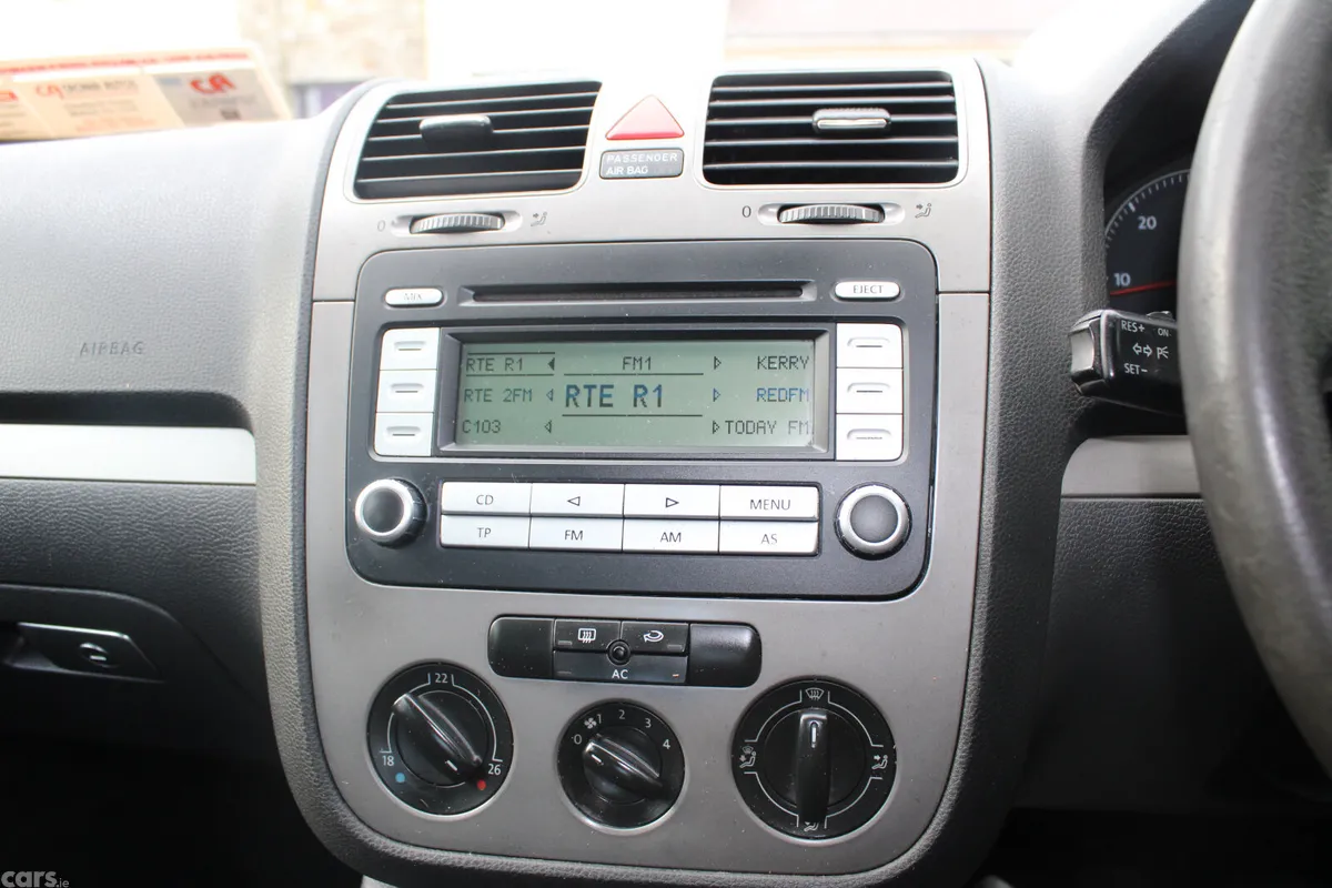 Volkswagen Golf Hatchback, Diesel, 2007, Silver