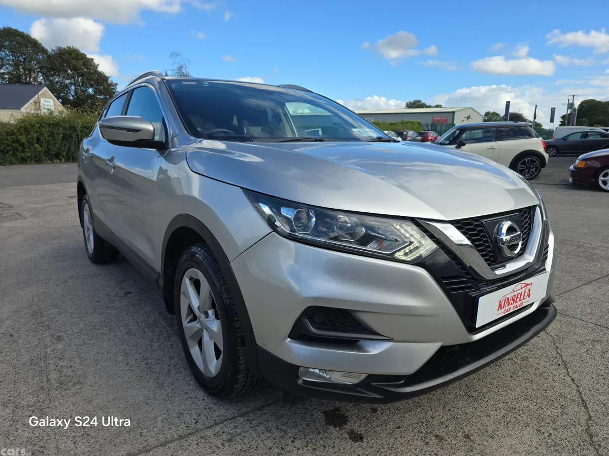 Nissan Qashqai MPV, Diesel, 2021, Grey