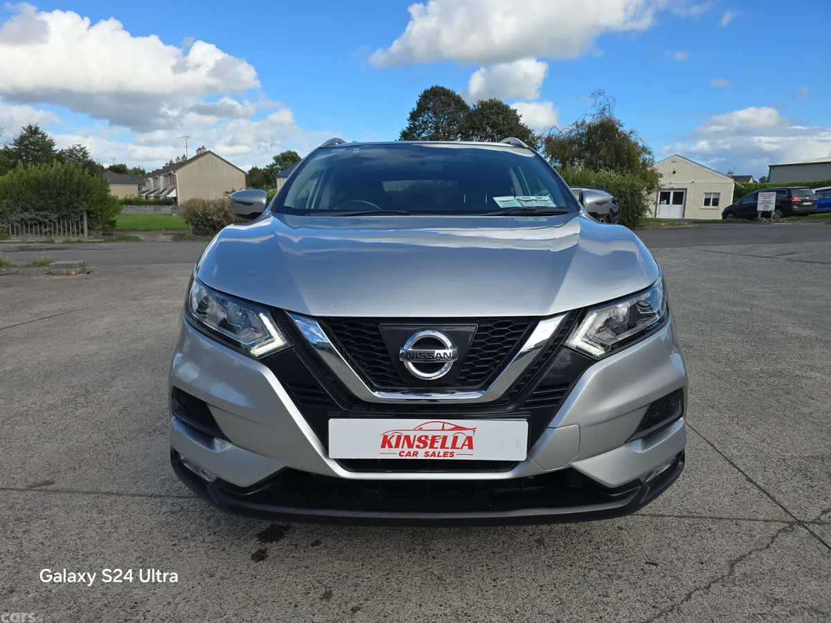 Nissan Qashqai MPV, Diesel, 2021, Grey
