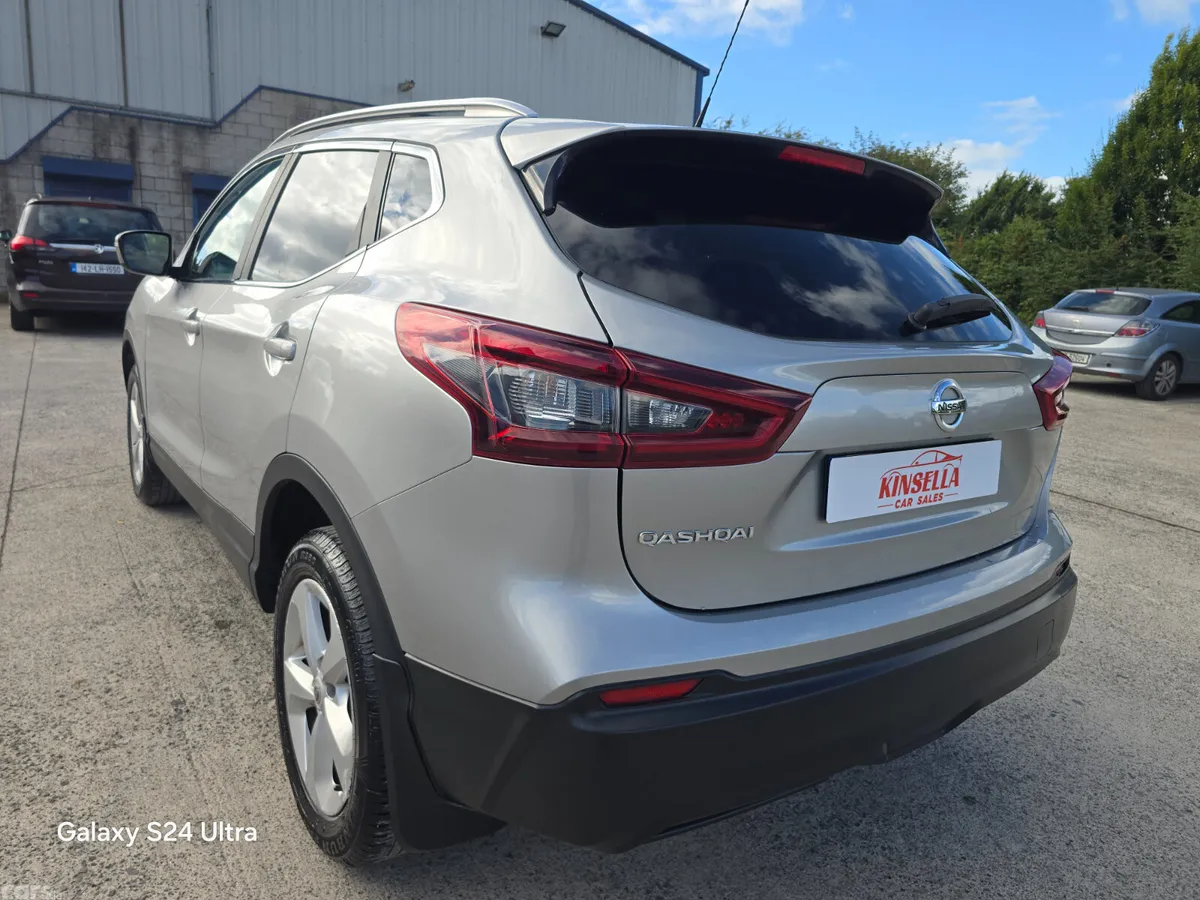 Nissan Qashqai MPV, Diesel, 2021, Grey