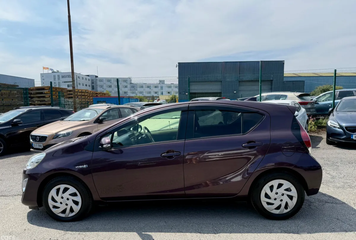 Toyota Aqua Hatchback, Petrol Hybrid, 2015, Brown