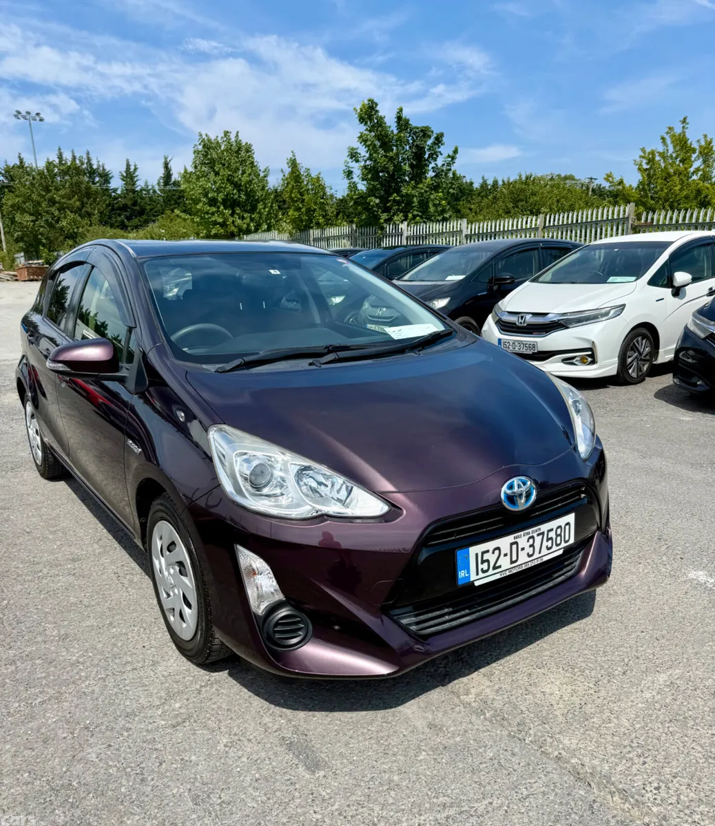 Toyota Aqua Hatchback, Petrol Hybrid, 2015, Brown
