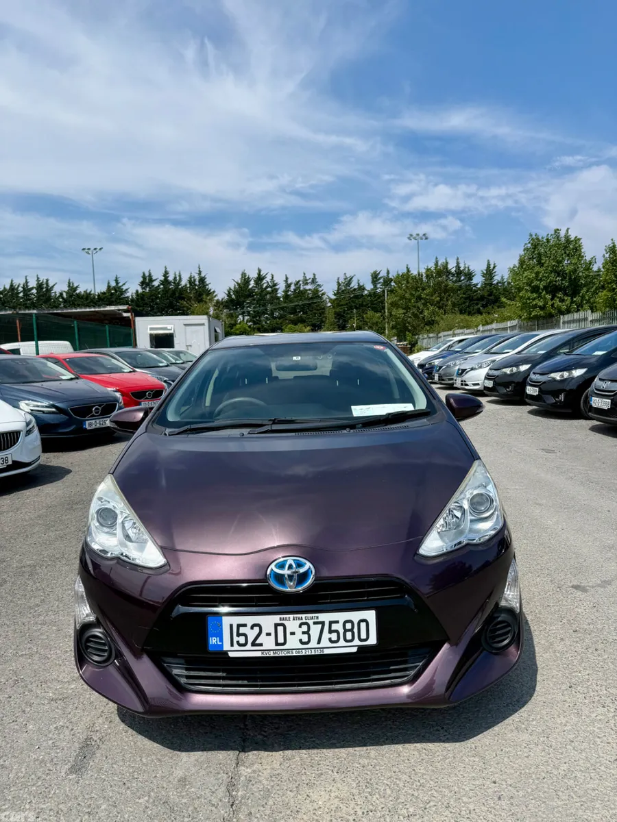Toyota Aqua Hatchback, Petrol Hybrid, 2015, Brown