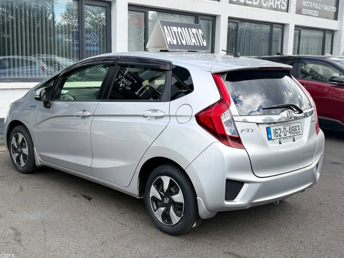 Honda Fit Hatchback, Petrol Hybrid, 2016, Silver