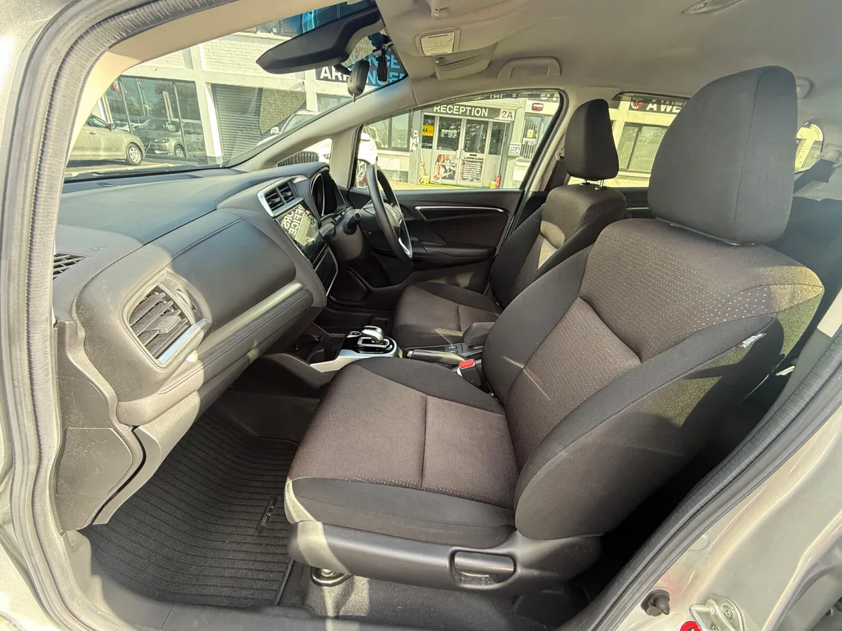 Honda Fit Hatchback, Petrol Hybrid, 2016, Silver