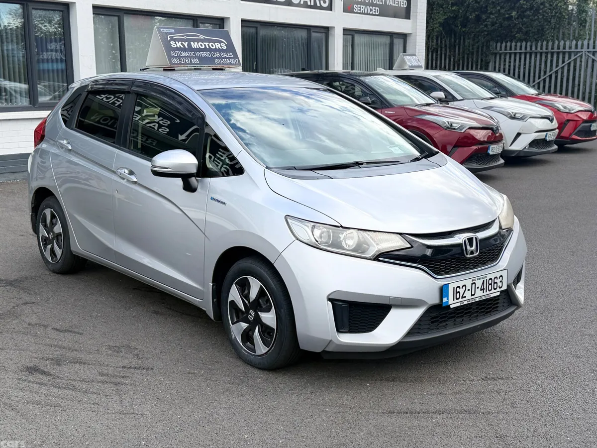Honda Jazz Hatchback, Petrol Hybrid, 2016, Silver