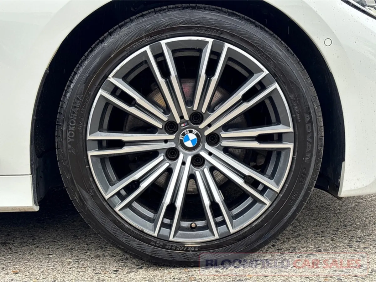 BMW 3-Series Saloon, Diesel, 2019, White