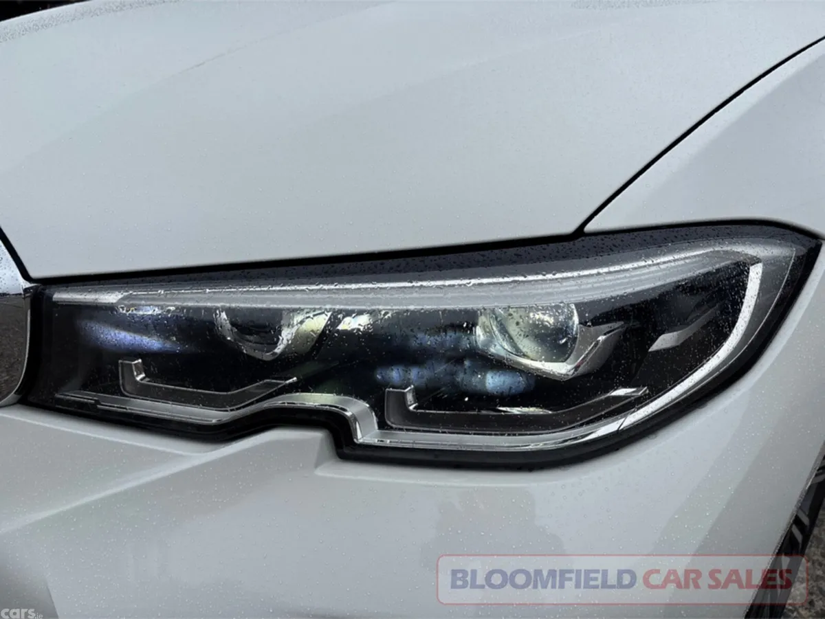 BMW 3-Series Saloon, Diesel, 2019, White